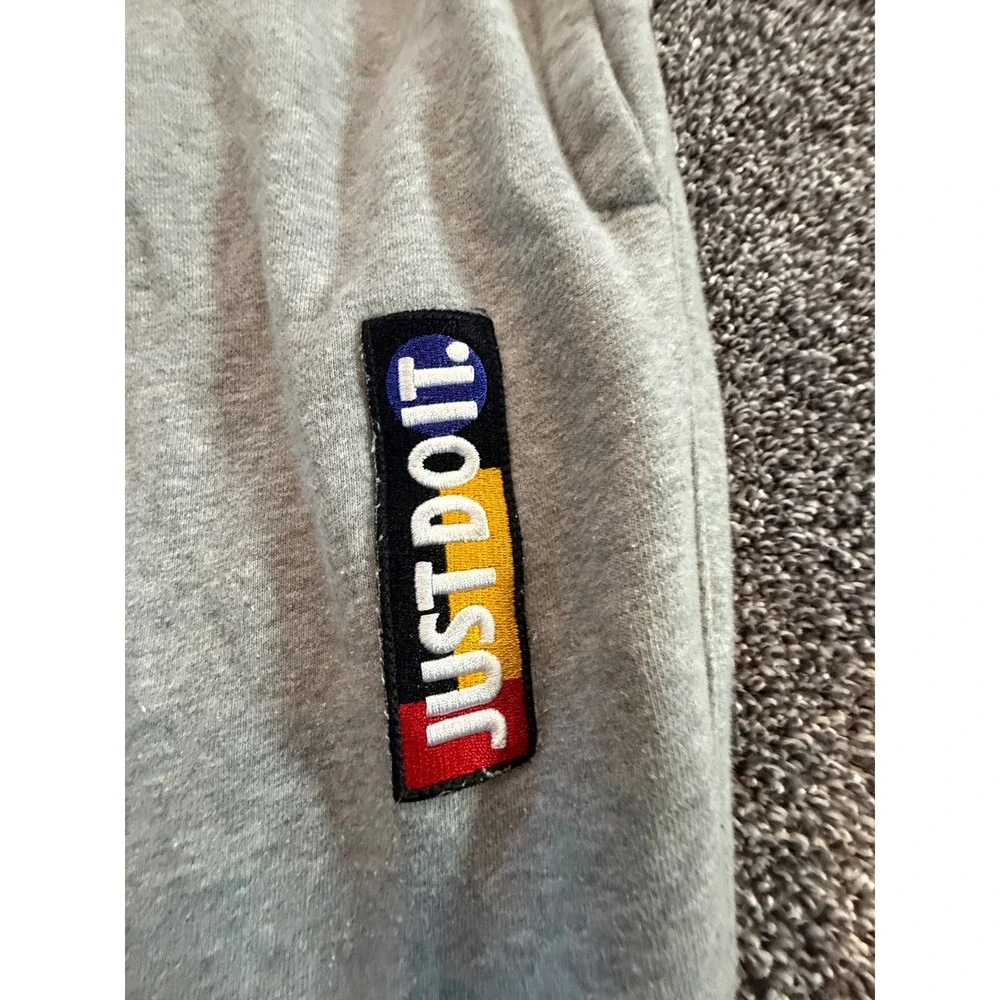 Nike Just Do It Fleece Joggers Heather Grey Multi Color Logo Sweatpants SS9